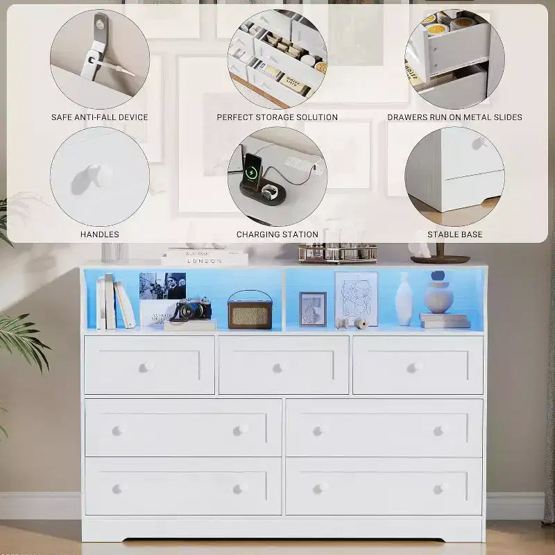 Cassettiera in Legno a 7 Cassetti - Comò Moderno con Stazione di Ricarica USB e Luci a LED, 2 Scomparti Aperti - Ampio Comò per Camera da Letta, Organizzatore di Archiviazione
